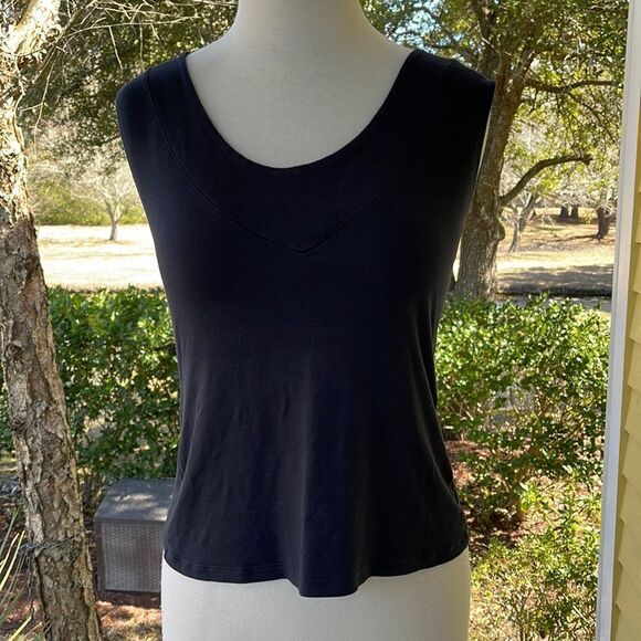 Armani Collezioni Rayon Black Scoop Neck Tank - Picture 1 of 3